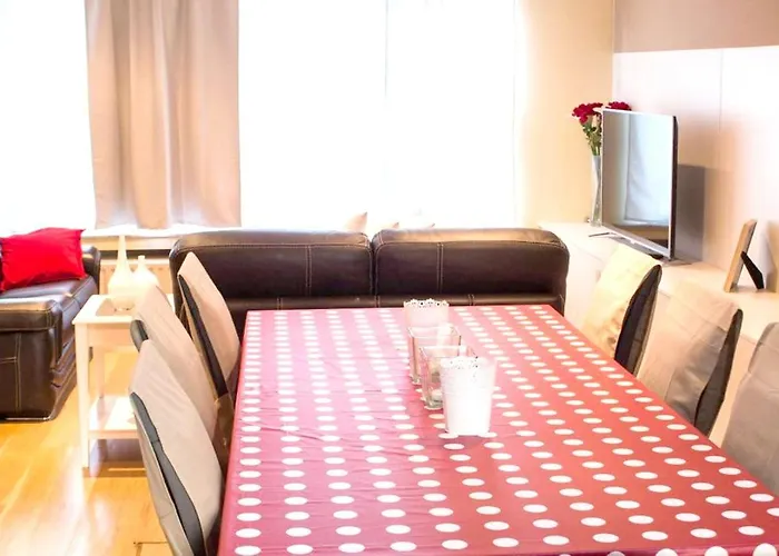 3 Bedrooms House With City View And Wifi At Jette